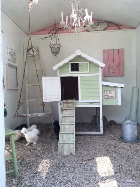 shabby chic chick coop 1