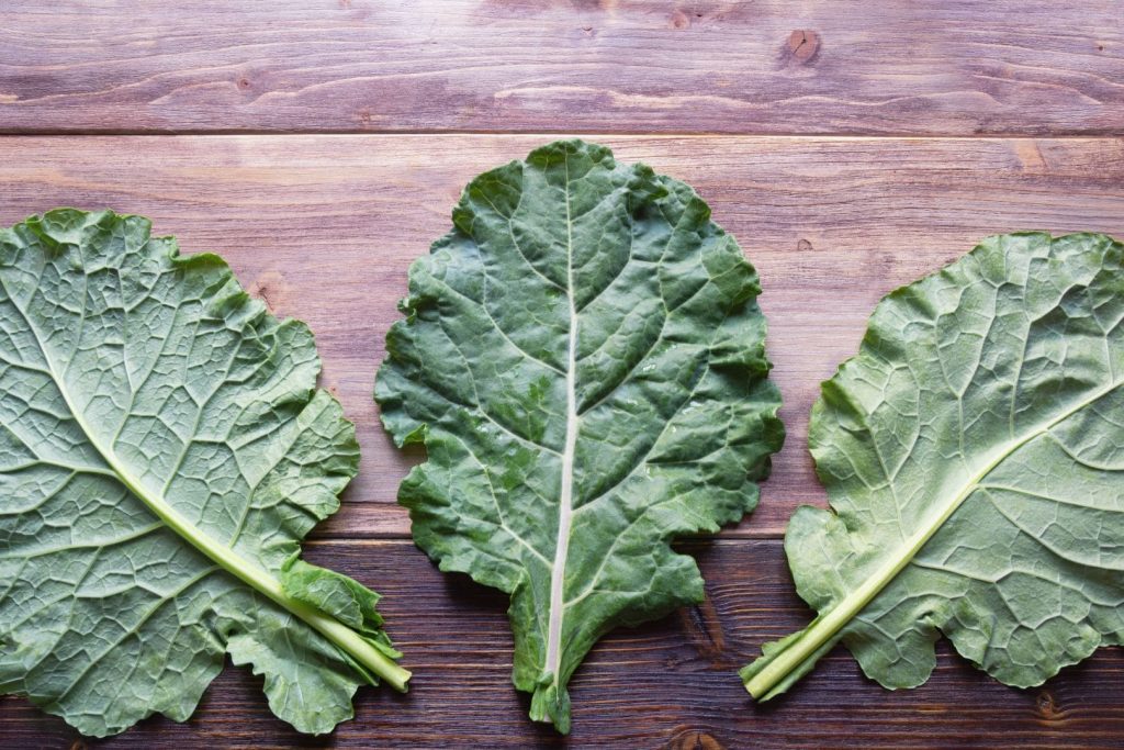 collard greens leaves